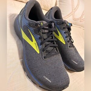 Brooks Ghost 14 Men’s size 10.5